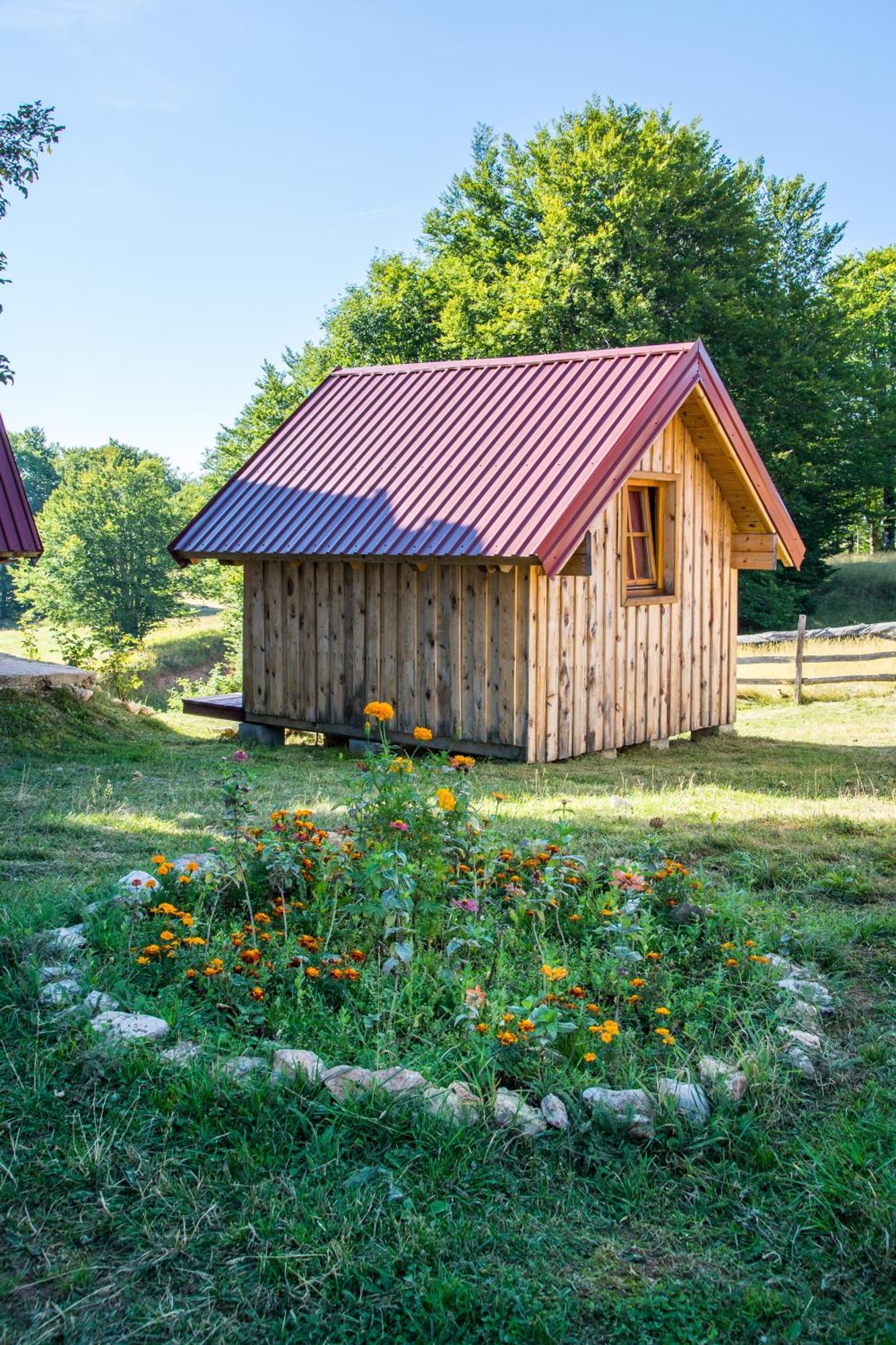 Maple Bungalows Žabljak Exteriör bild